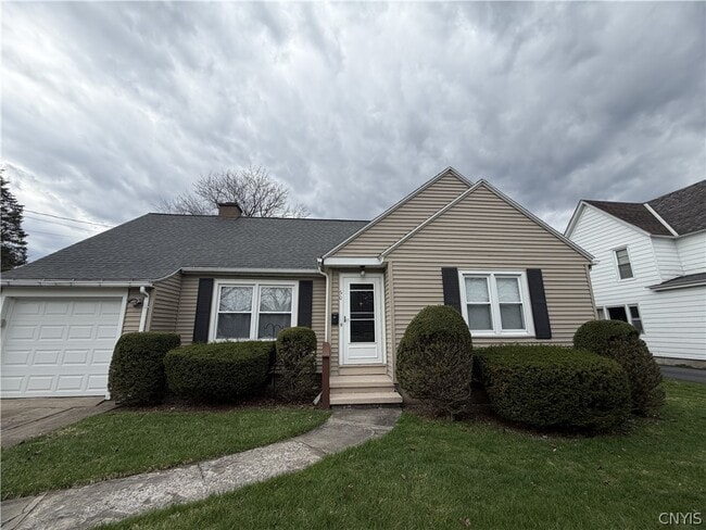 Building Photo - 50 New Hartford St