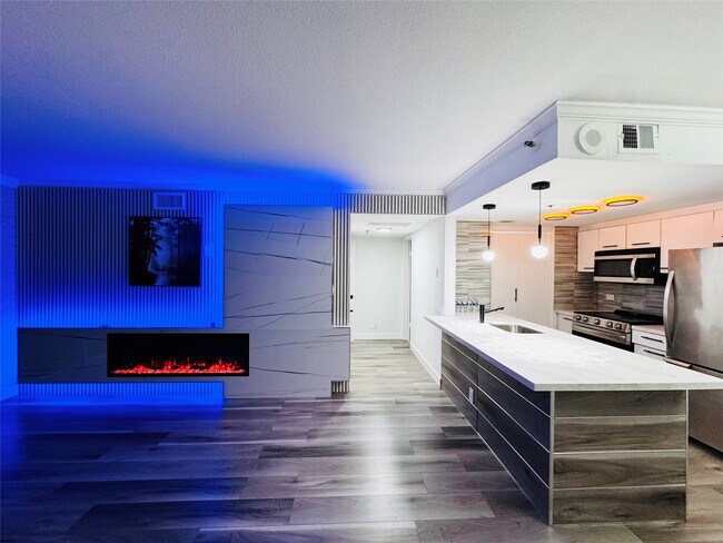 Photo - 3525 Sage Rd Unit 1602