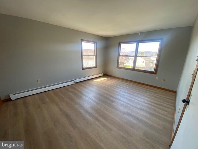 Photo - 113 Frank St Unidad 6