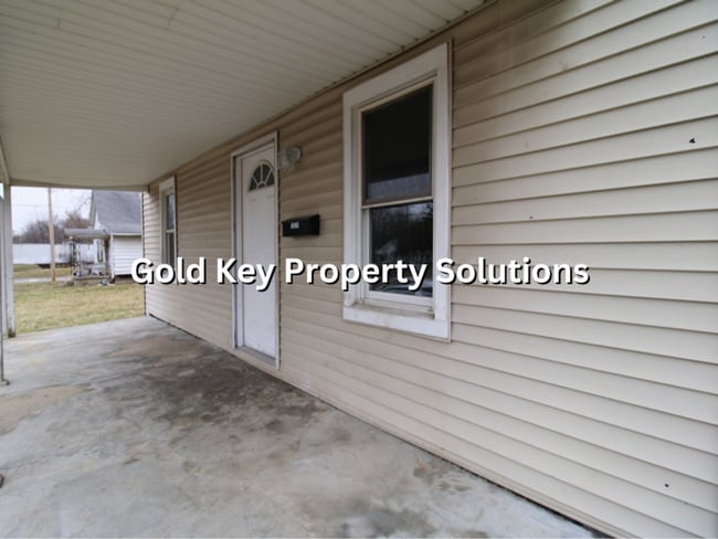 Photo - 4 BR 1.5 BA House with Central Air and Covered Porch (SECTION 8 APPROVED)