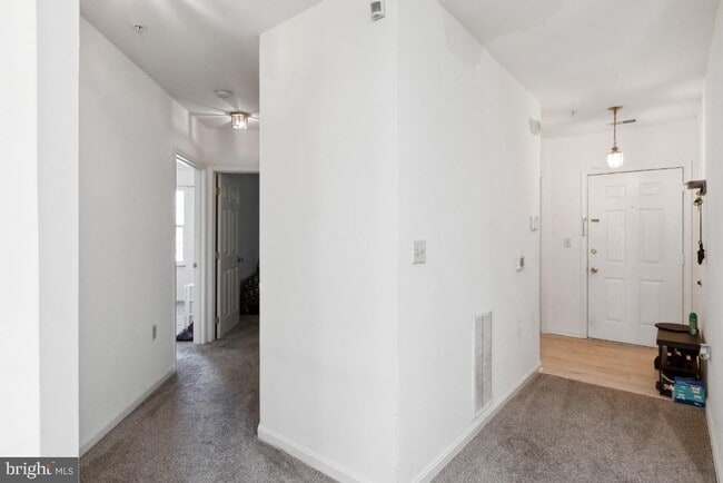 Photo - 319 Eagles Landing Ct Unit A