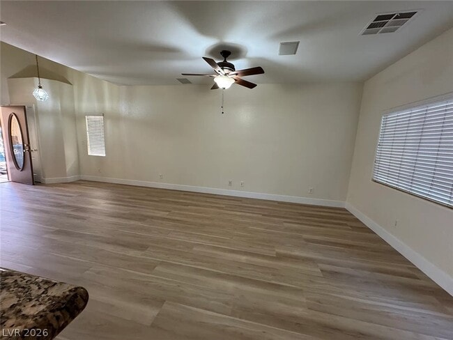 Photo - 9368 Pineneedle Ridge St