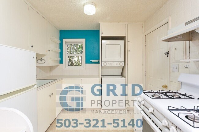 Building Photo - GPM106 - NE Monroe Ave (T2) Unit 70 Rental