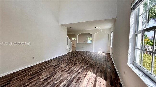 Photo - 13843 SW 31st St