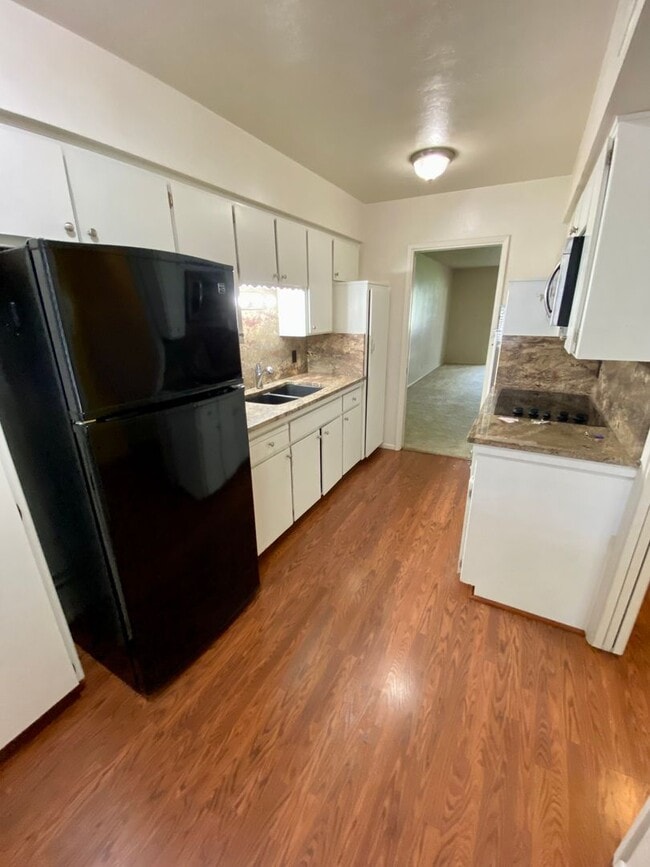 Building Photo - 2 Bedroom 2 Bathroom in Central Phoenix Rental