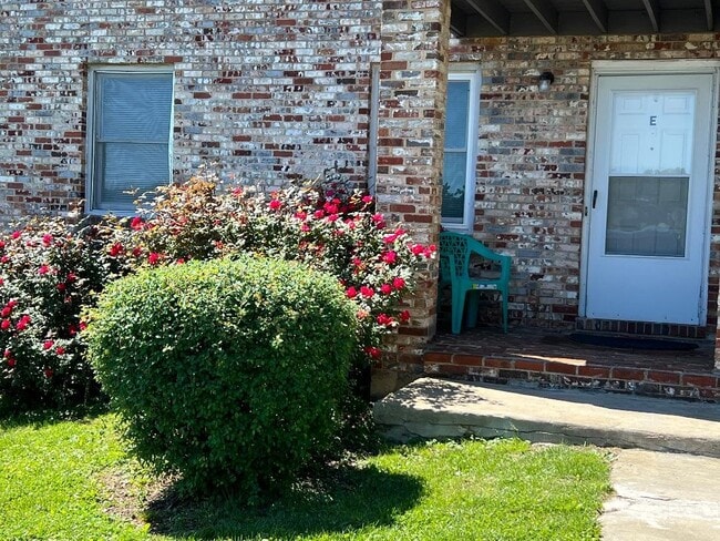 Photo - 1314 Moorman Ave NW Unidad e