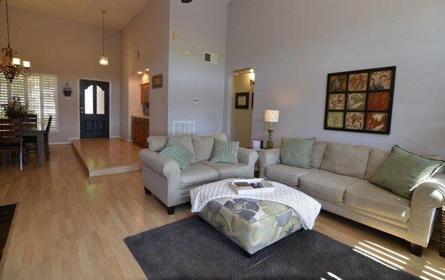 Photo - 2922 Double Lake Dr