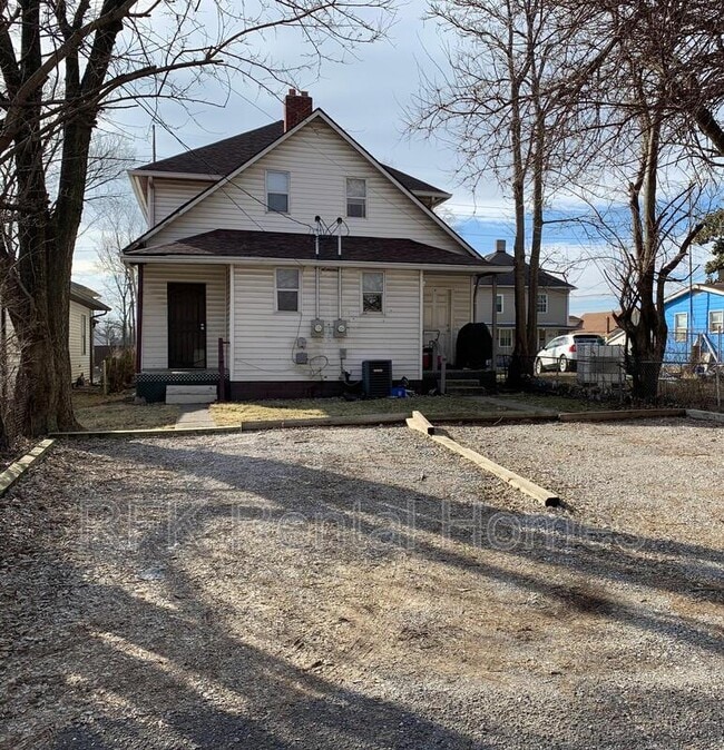 Photo - 1827 Olive St