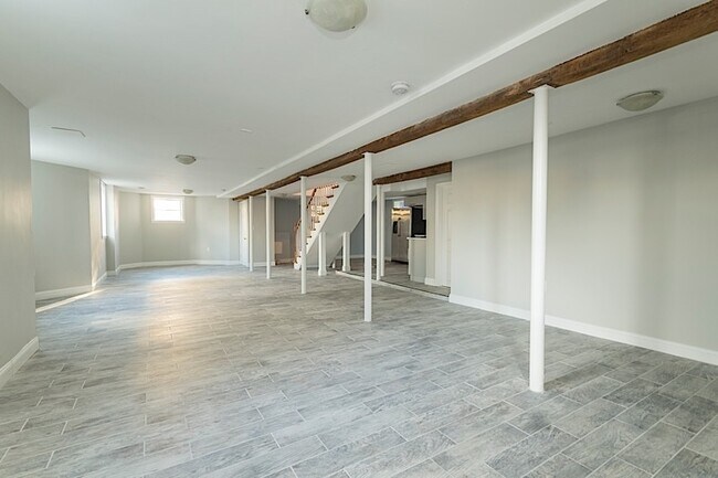 Photo - 98 Elm St Unidad 1