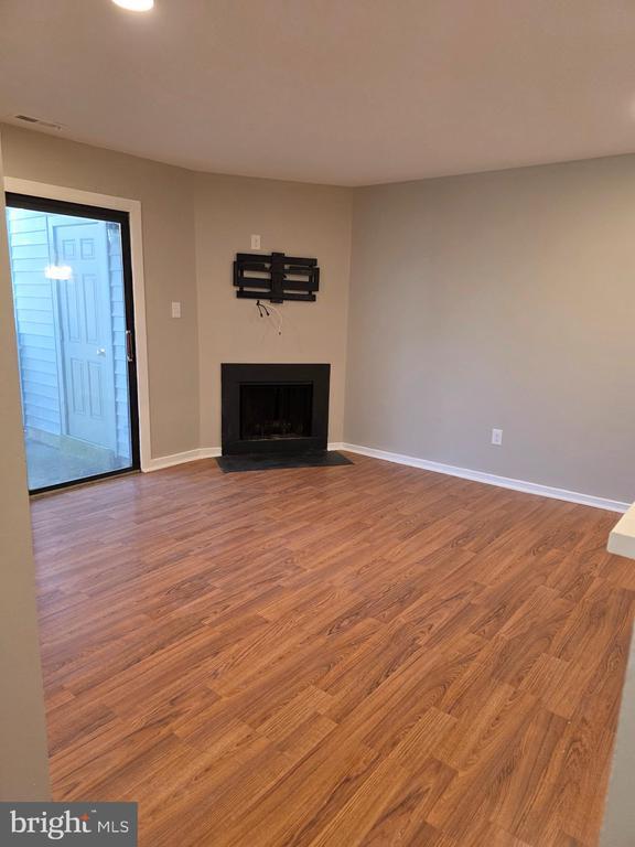 Photo - 311 Gregorys Way