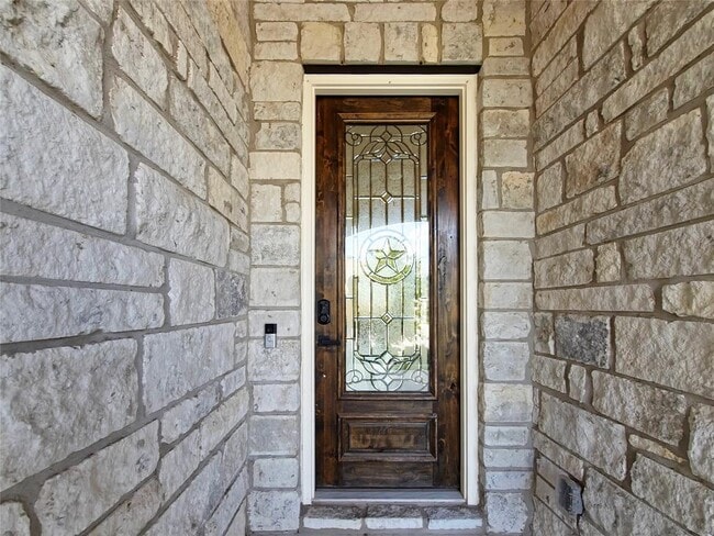 Photo - 813 Sunny Ridge Dr