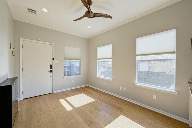 Photo - 1194 Coleto St