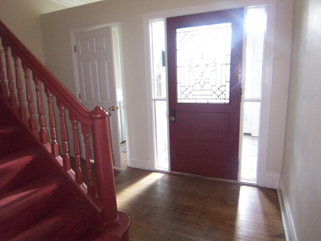 Photo - 705 S Aiken Ave Apartments Unit 2