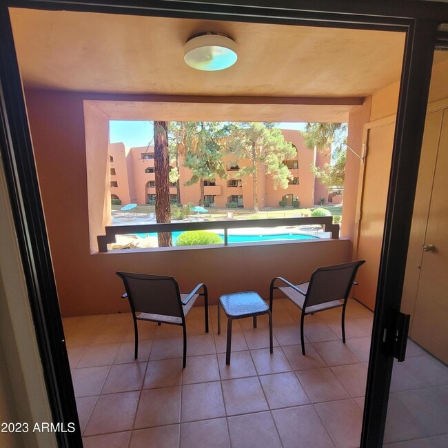 Building Photo - 12222 N Paradise Vlg Pkwy S Unit 210 Rental