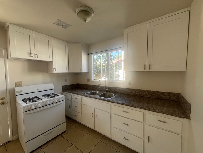 Photo - 8020 Bright Ave Unit 8022