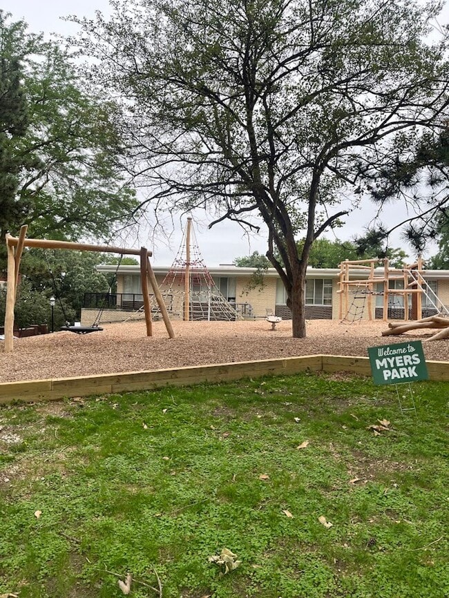 Photo - The Brady Apartments