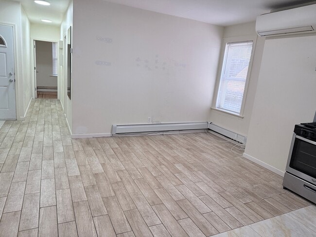 16 Vulcan St Unit 1