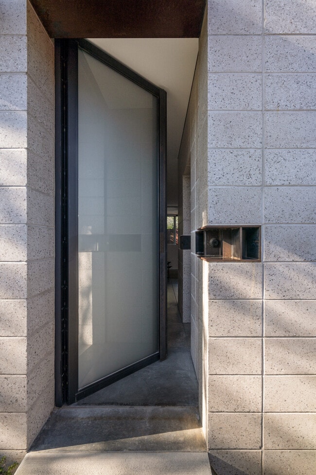 Photo - White Stone Studios