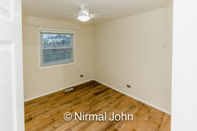 Photo - 30 Monterey Dr