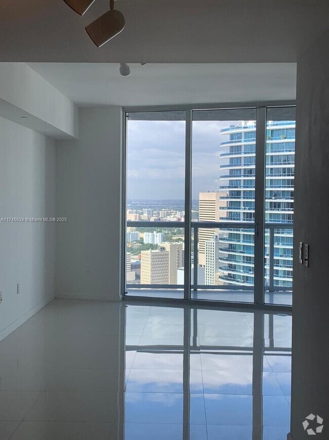 Building Photo - 465 Brickell Ave Unit 4704 Rental