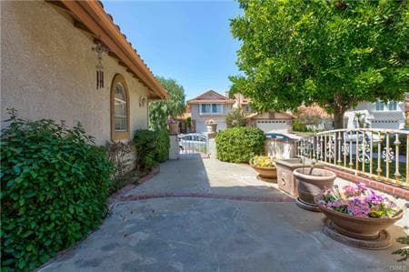 Photo - 12022 Falcon Crest Way