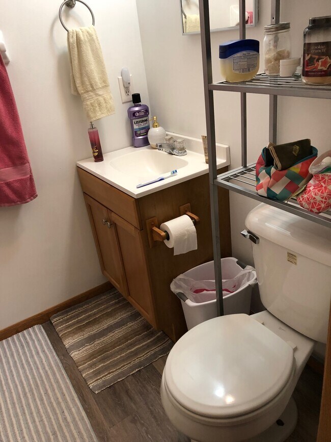 91 W 10th Ave Unit A
