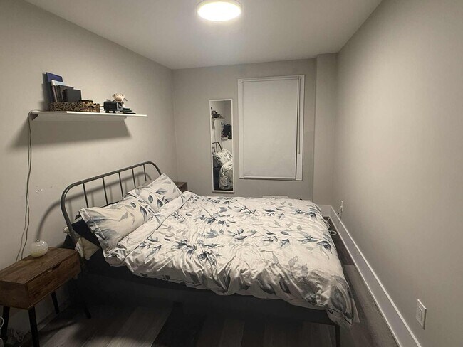 Photo - 2085 Rue Saint-Timothée Unit 5