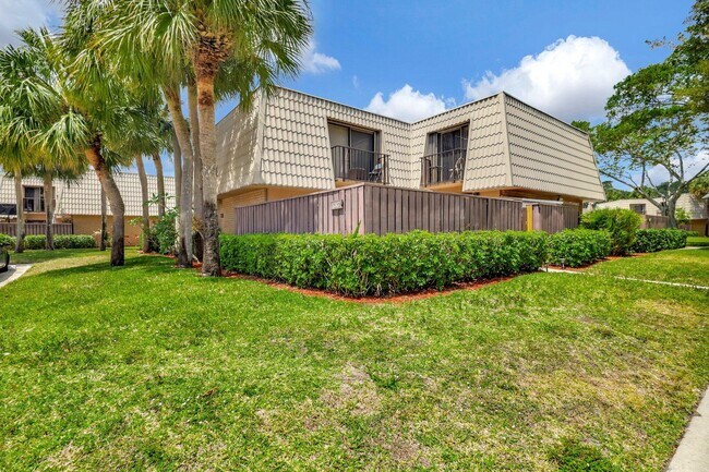 Photo - 5907 59th Way