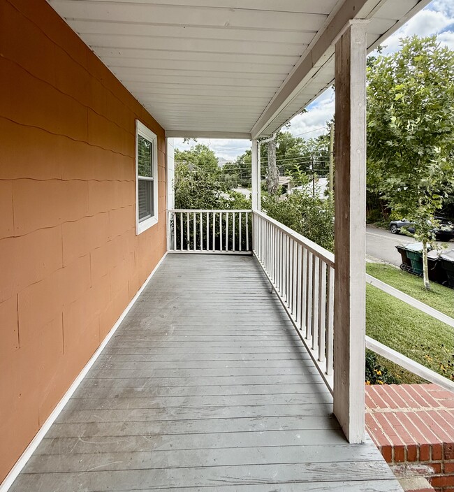 Photo - 904 Carolina Ave