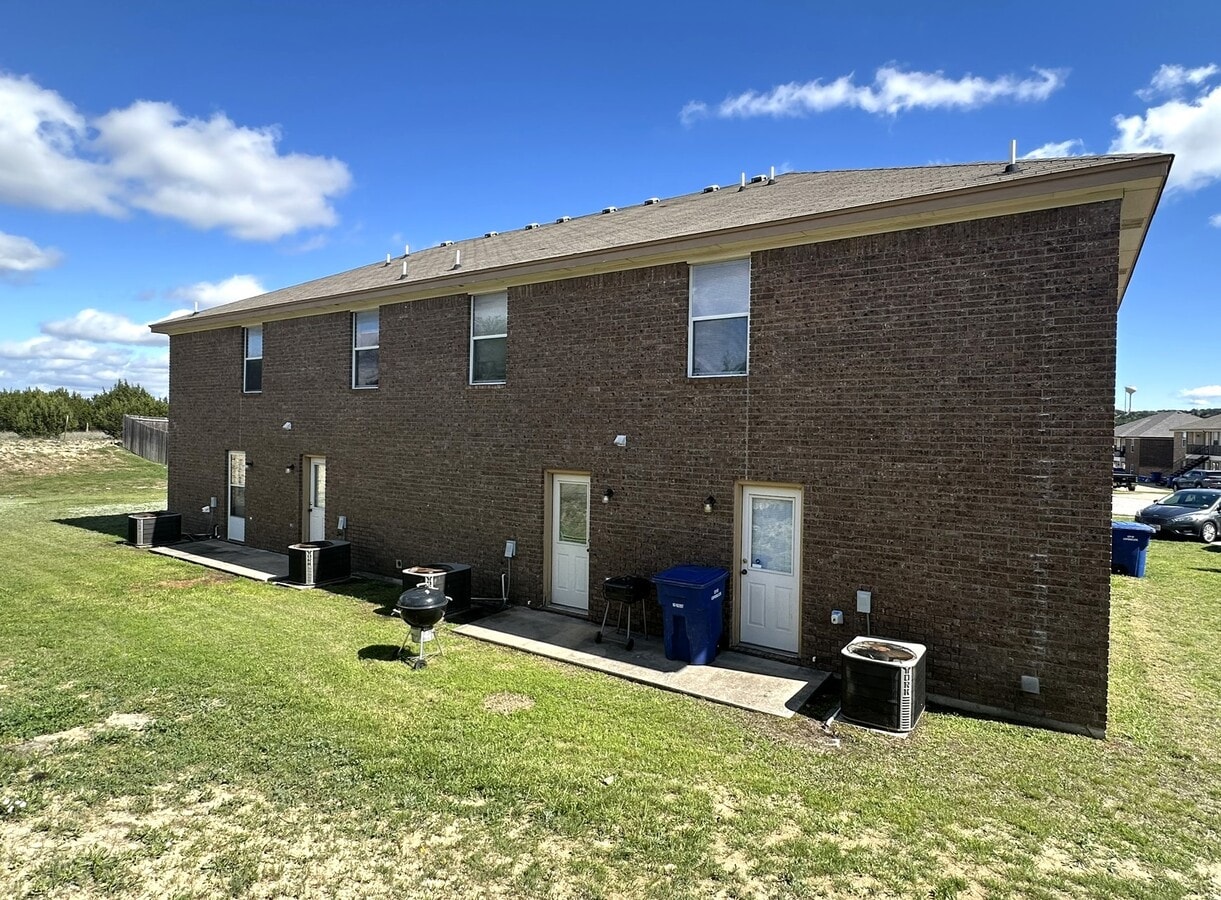 Photo - 4210 Primrose Dr Unit #A