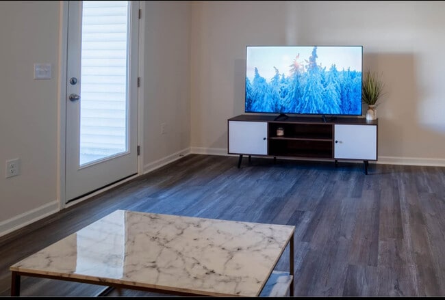 Photo - 5011 Jayden Dr