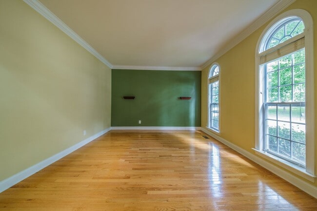 Photo - 507 Hannah McKenzie Dr