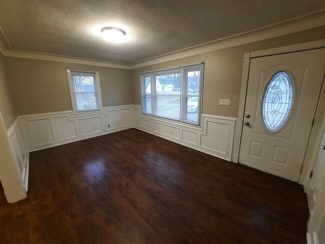 Photo - 3 Bedroom, 1 Bathroom Home!