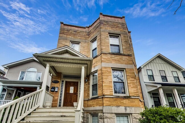 Building Photo - 2911 N Talman Ave Unit 1 Rental