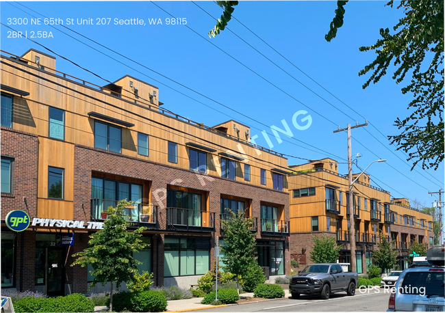 Building Photo - 3300 NE 65th St Rental