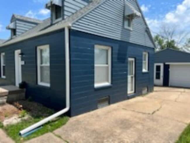 Photo - 1909 Williams Blvd SW