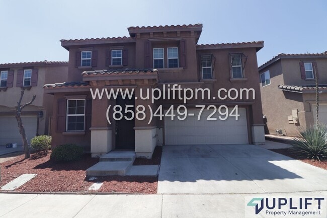 Building Photo - 4 bedroom 2.5 bathroom home in Chula Vista...