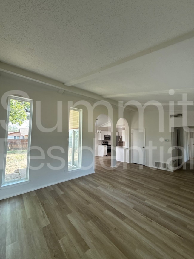 Photo - 2909 O Henry Dr