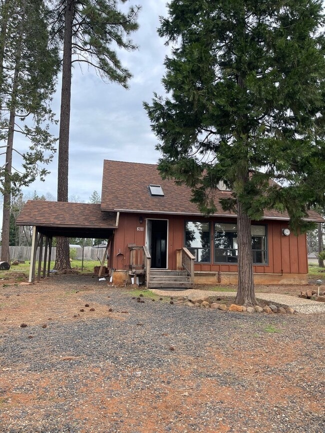 Building Photo - Magalia- 3 bedroom 2 bathroom, 2 story, detached garage, extra lot available