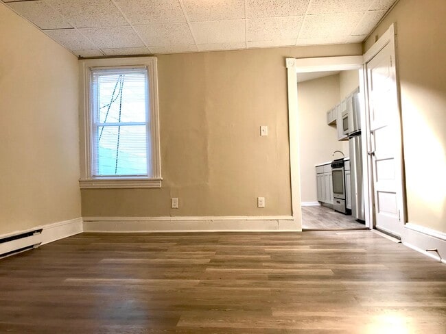 Photo - 1046 Northampton St Unit #3