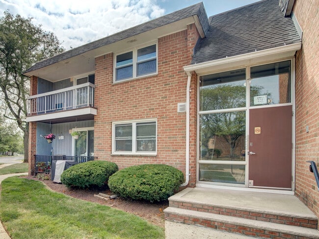 Photo - 807 Eves Dr Unit 3P
