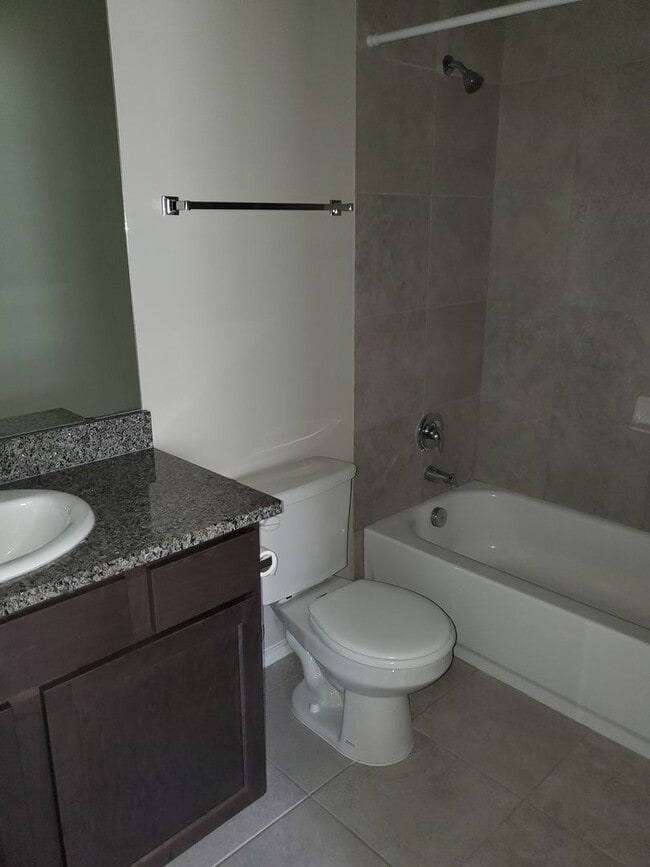 Building Photo - Garland Unit 1214 Rental