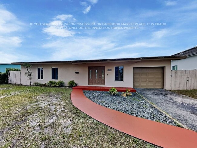 Building Photo - 10840 SW 32nd St