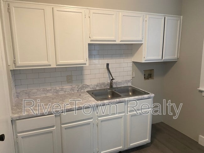 Photo - 3171 Princeton Ave