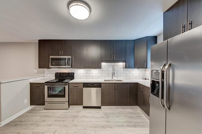 Photo - 78 Sheridan Drive