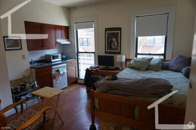 Building Photo - Beautiful Kenmore Square Studio for $1400 ... Rental