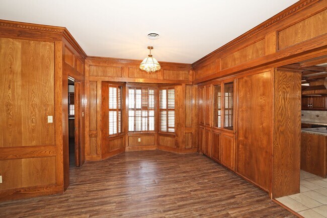 Photo - Spacious Canyon Home