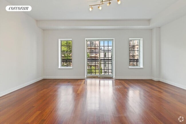 Building Photo - 353 3rd St Rental