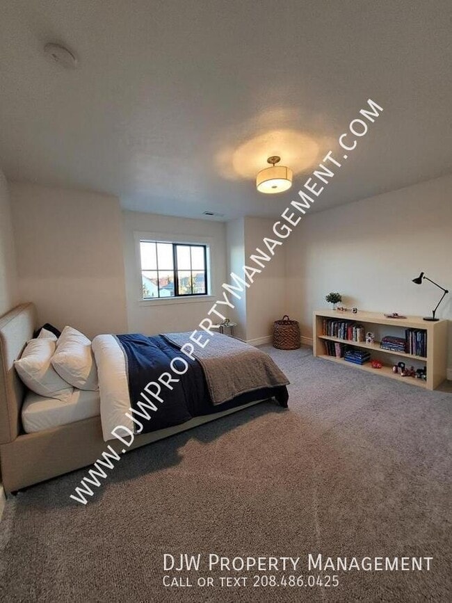 Photo - 4264 W Lovegood Ln