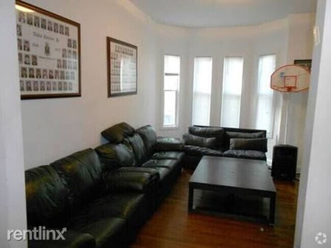 Building Photo - Ashford 4 Bed Rental